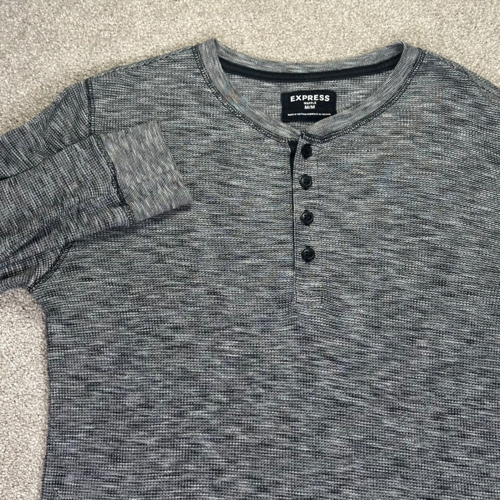 Mens Express Waffle Knit Long Sleeve Henley Thermal Shirt‎ Gray Medium Buttons